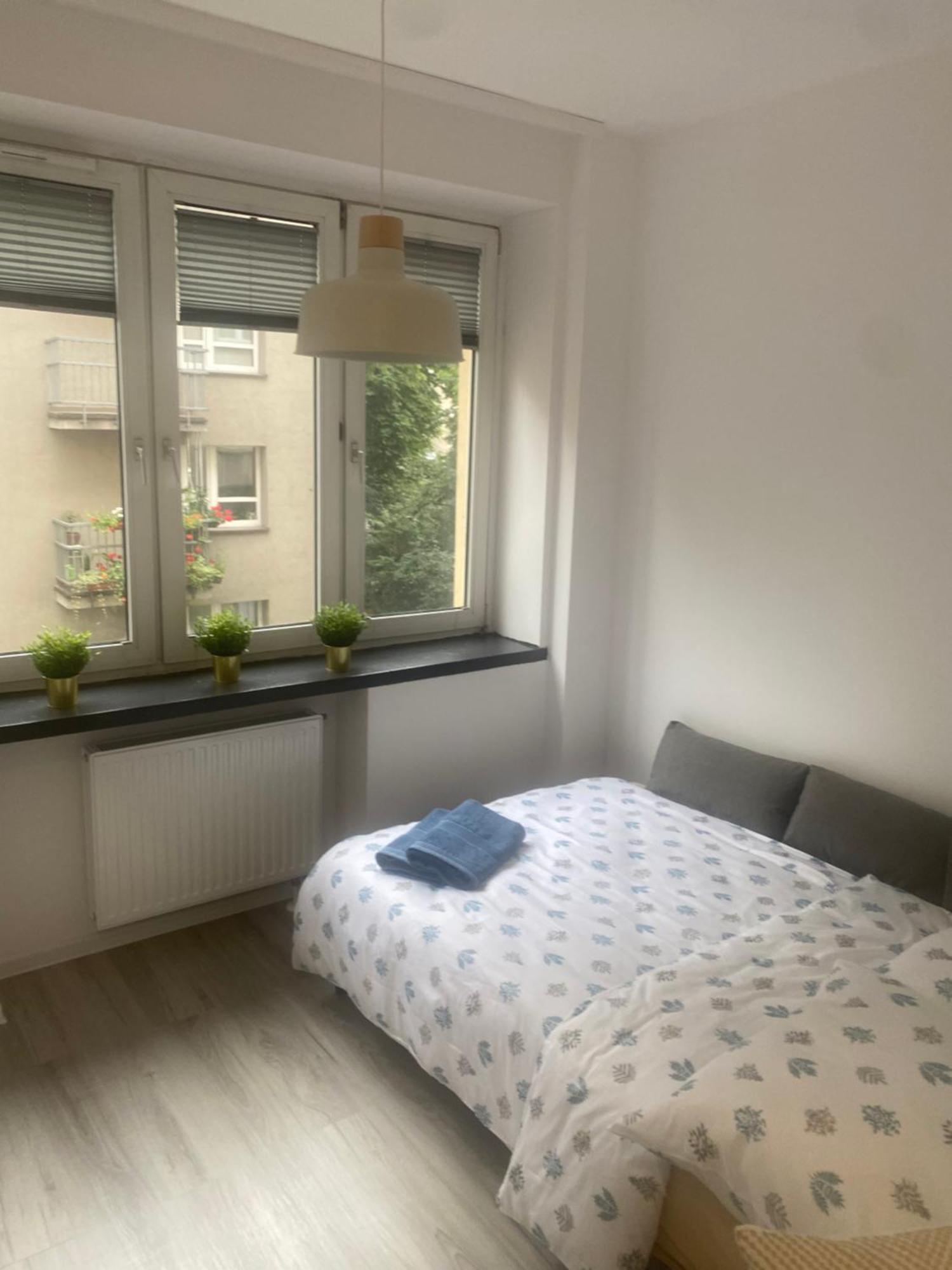 Kawalerki Basi Przy Dabrowskiego 22 Katowice Exteriör bild